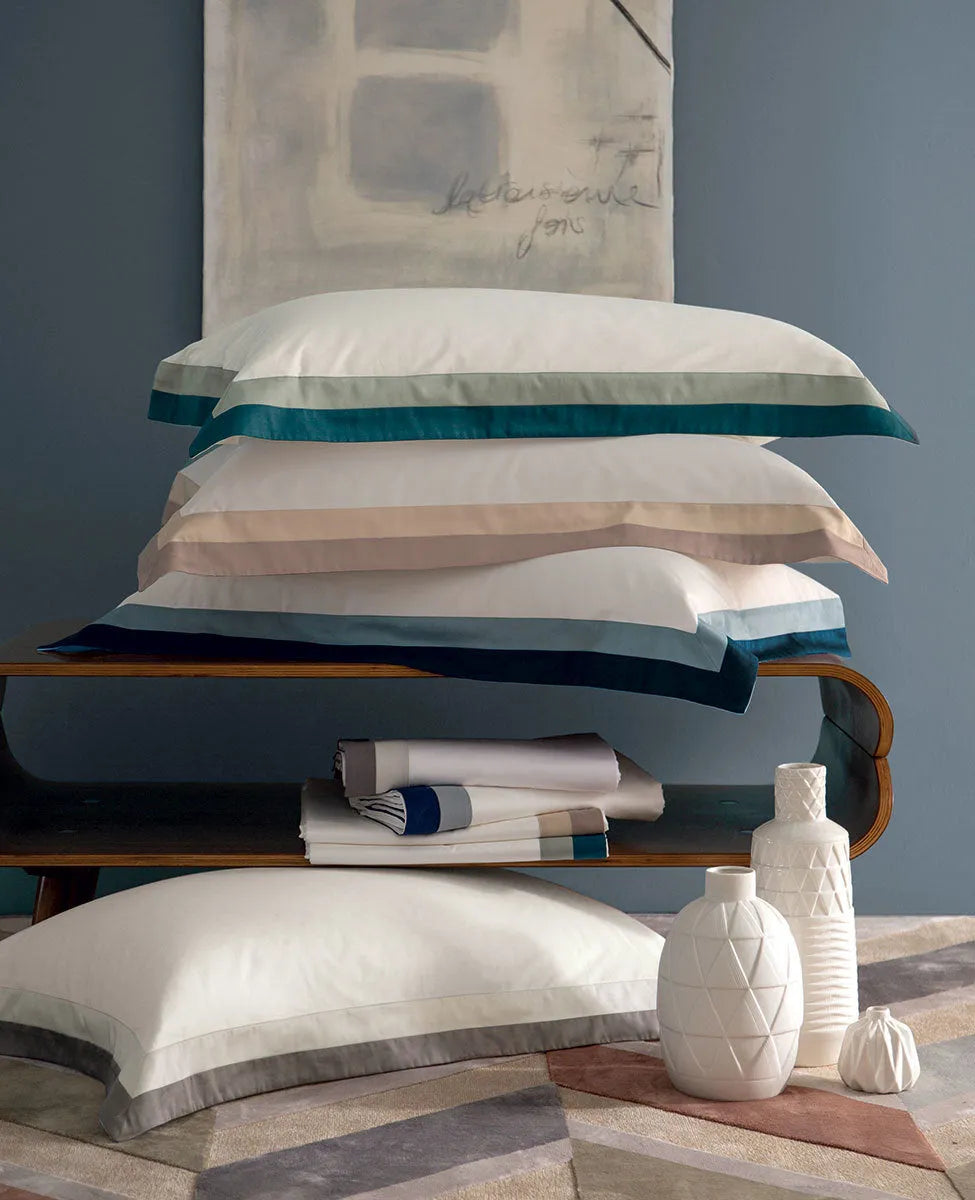 Completo copripiumino matrimoniale ricamato capri - Home Loves