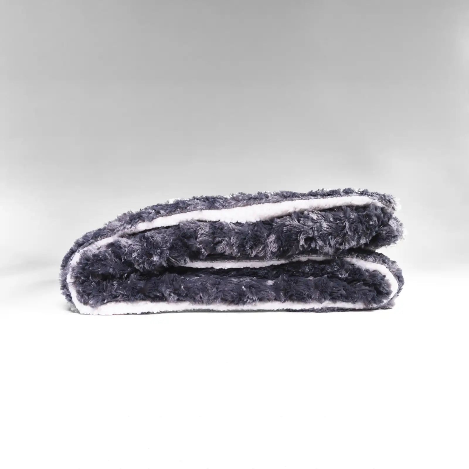 Einfarbiges Alban-Mikrofleece-Plaid