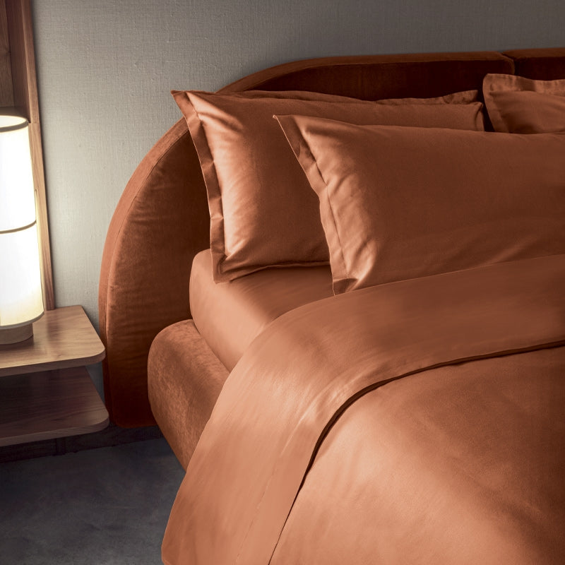 Lenzuolo con angoli, Trecento colore copper.