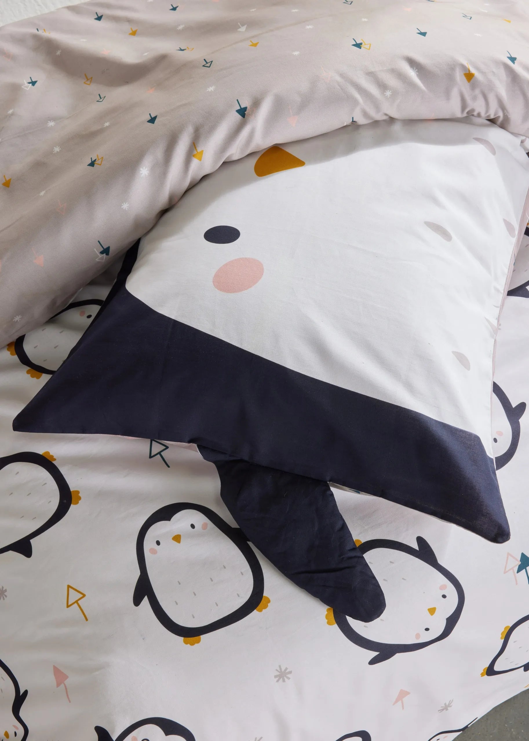 Parure Copripiumino Bambino Pingu Dolci Sogni tra i Ghiacci dettaglio tessuto