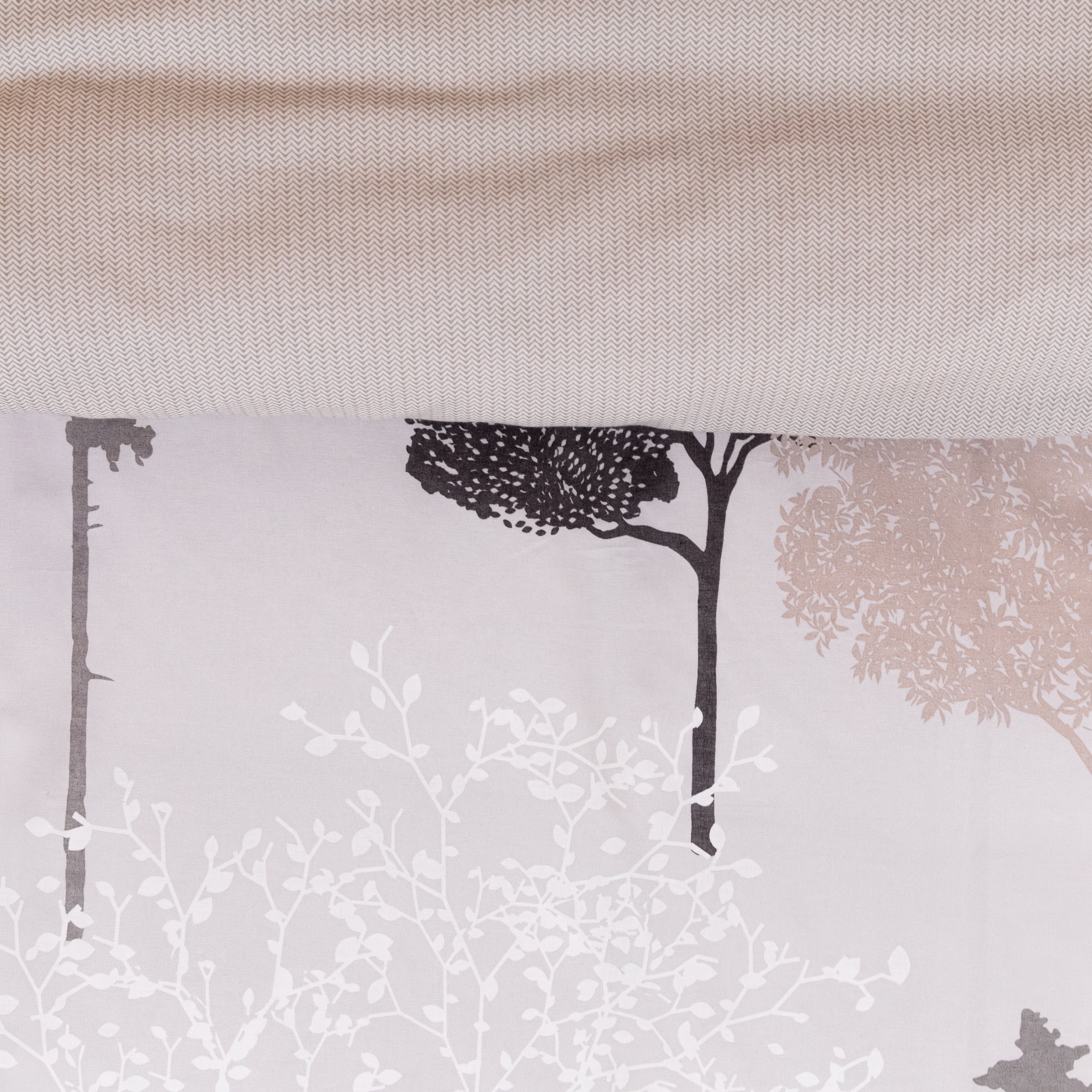 Parure copripiumino Botanique in 100% cotone Daunex ambientata colore grigio dettaglio tessuto