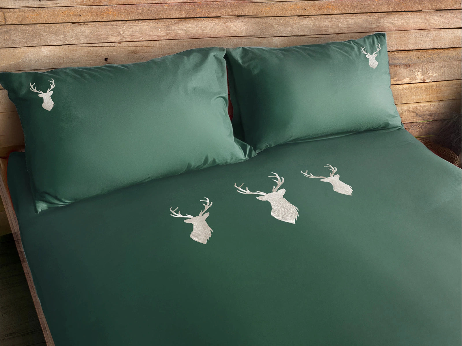 Parure copripiumino in puro cotone ricamato Daunex, Deer colore verde
