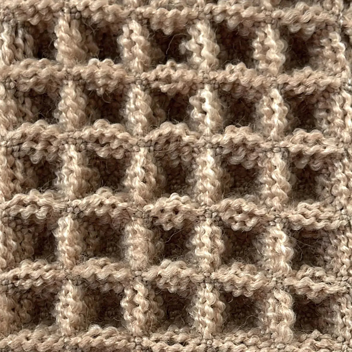 Tappeto con antiscivolo invisibile, Alma colore beige