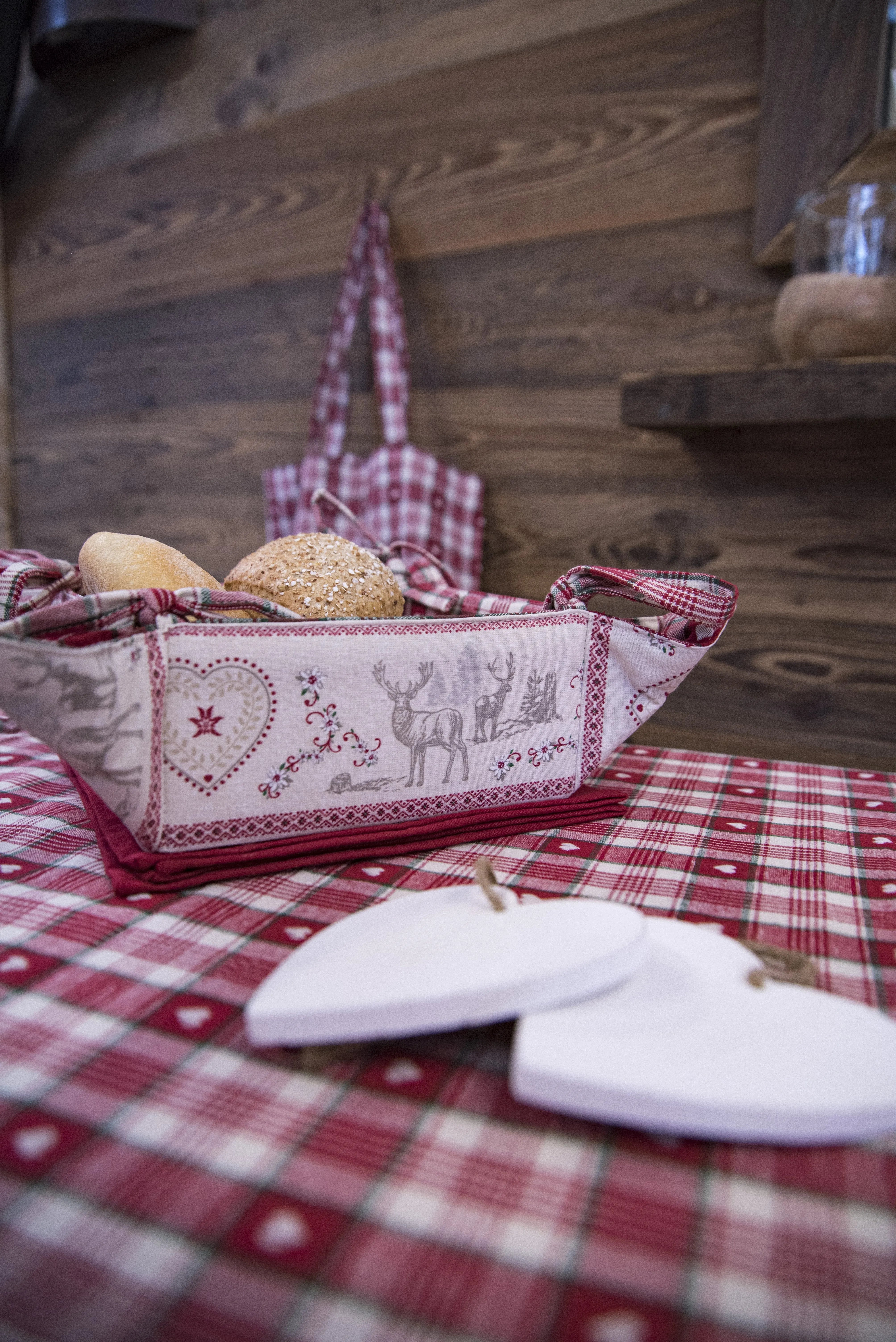 Tovaglia oulx Daunex in stile tirolese - Home Loves