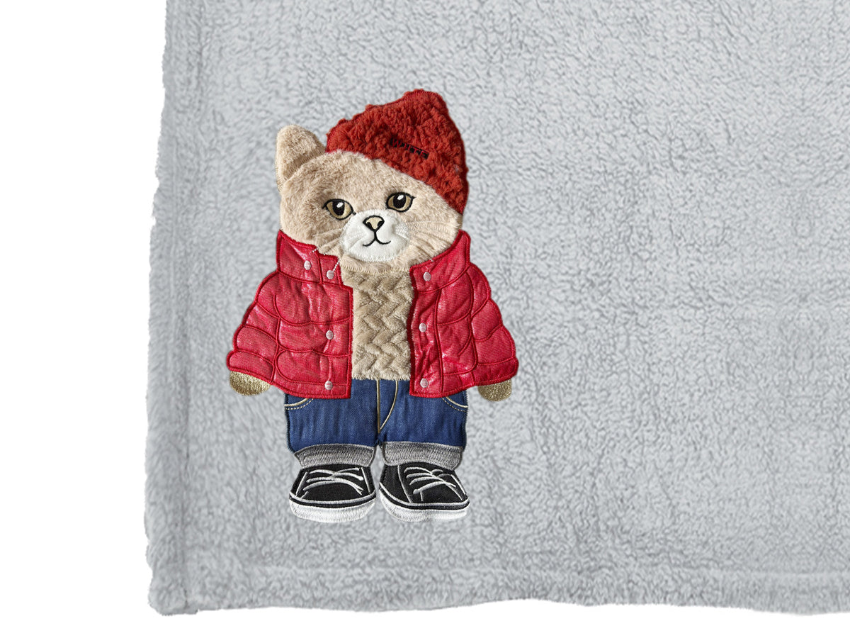 plaid-sleep-URBAN-CAT-03