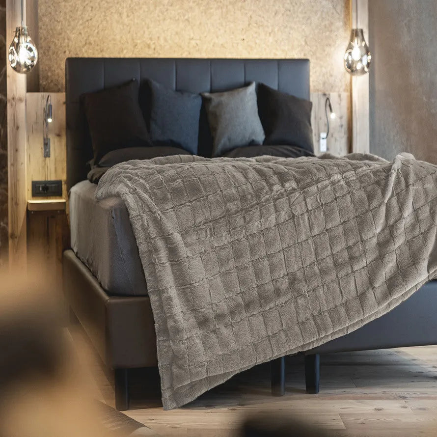 Coperta eco fur Daunex tinta unita - Home Loves