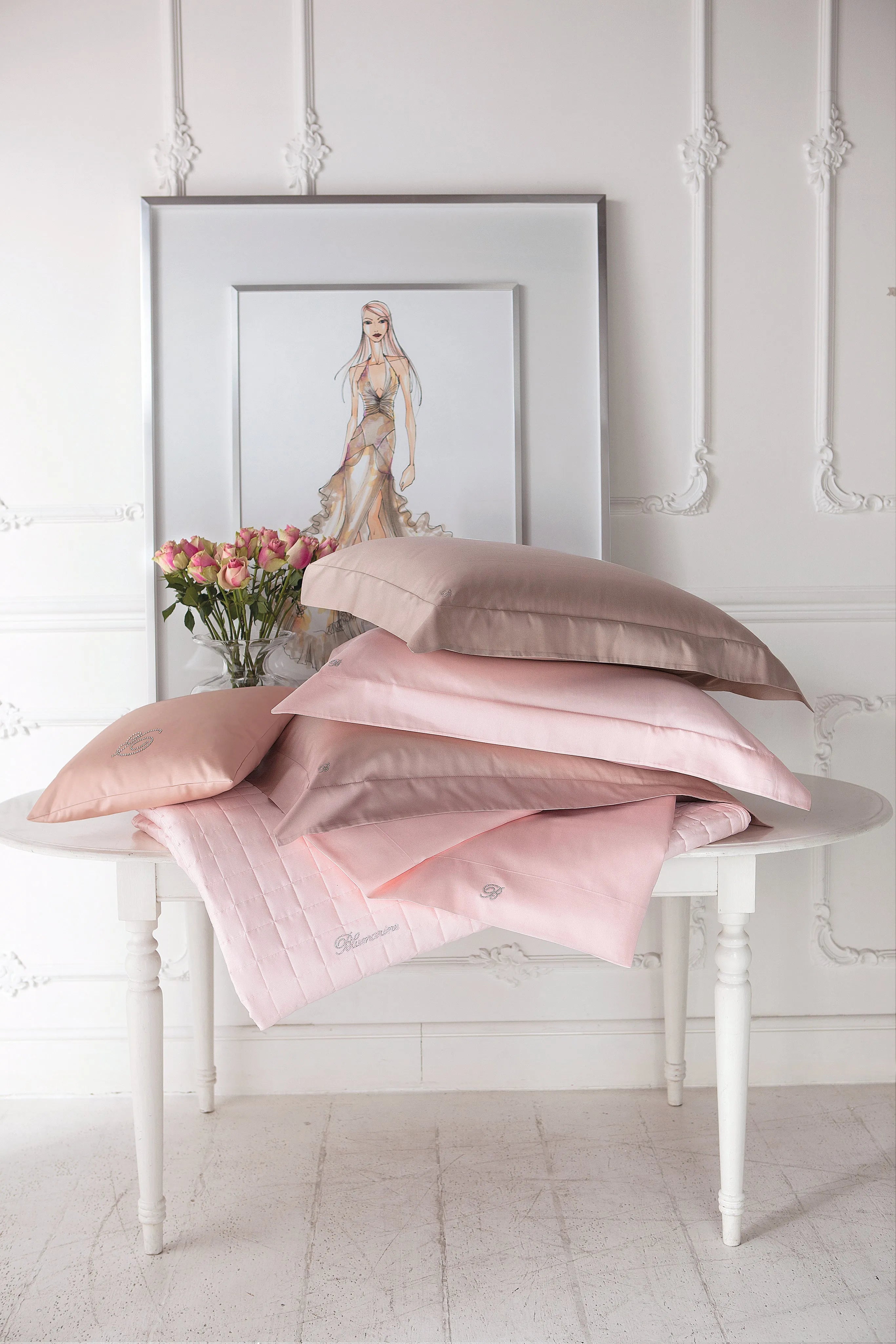 Completo lenzuola in raso di puro cotone Lory, blumarine - Home Loves