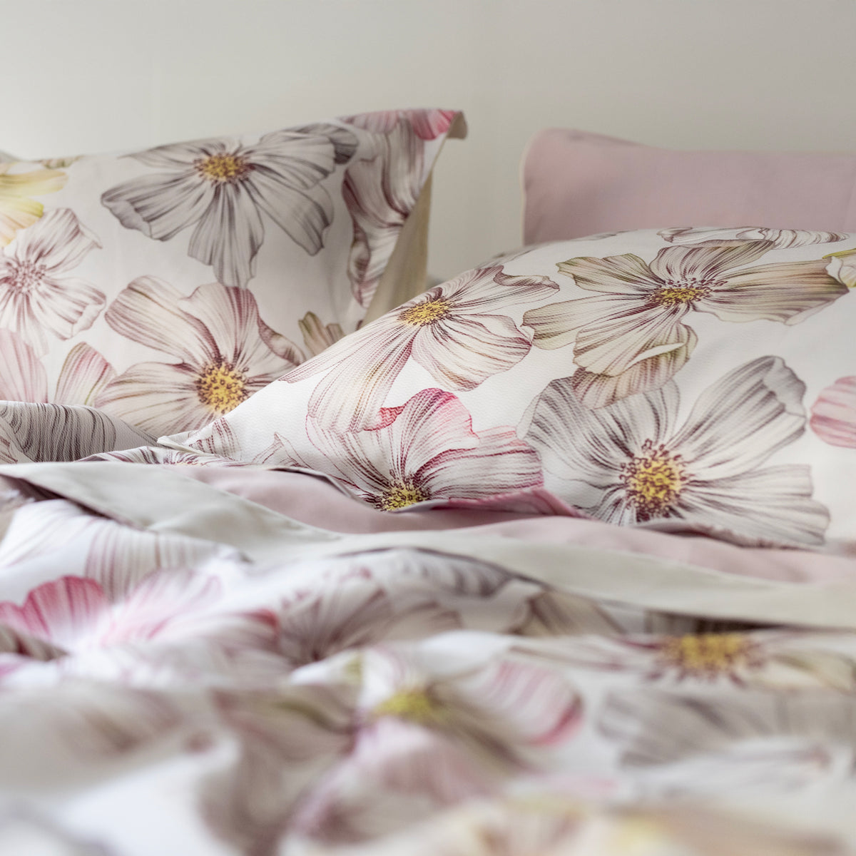 Completo lenzuola matrimoniale in Raso Miranda dettaglio1 colore lino