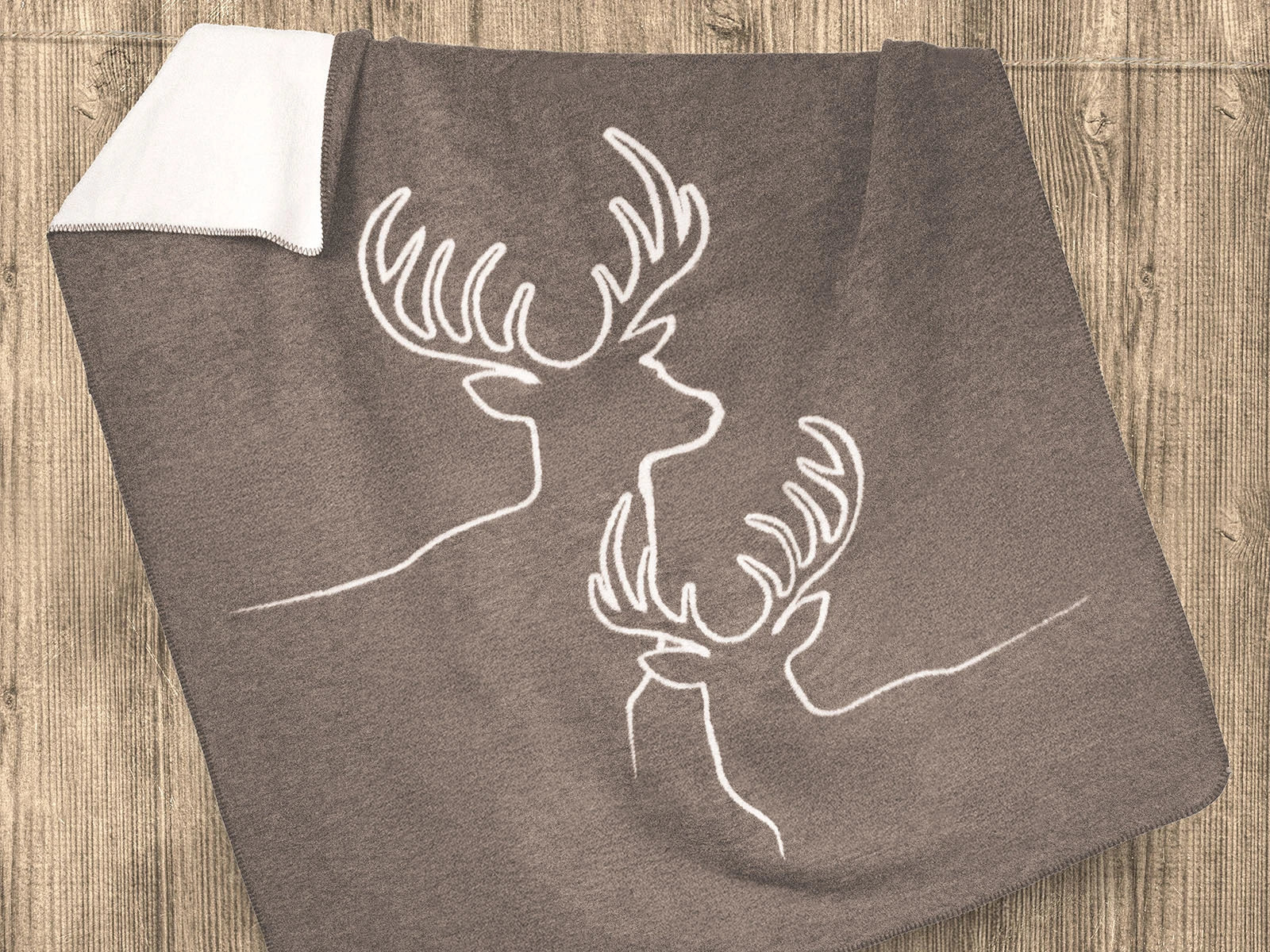 Coperta Softcotton Stilosi ambientata colore tortora