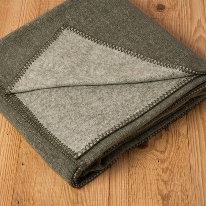 Coperta in fibra di bamboo daunex, nature colore timo plaid piegato retro