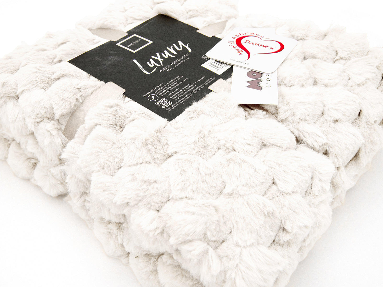 Coperta luxury colore naturale dettaglio tessuto