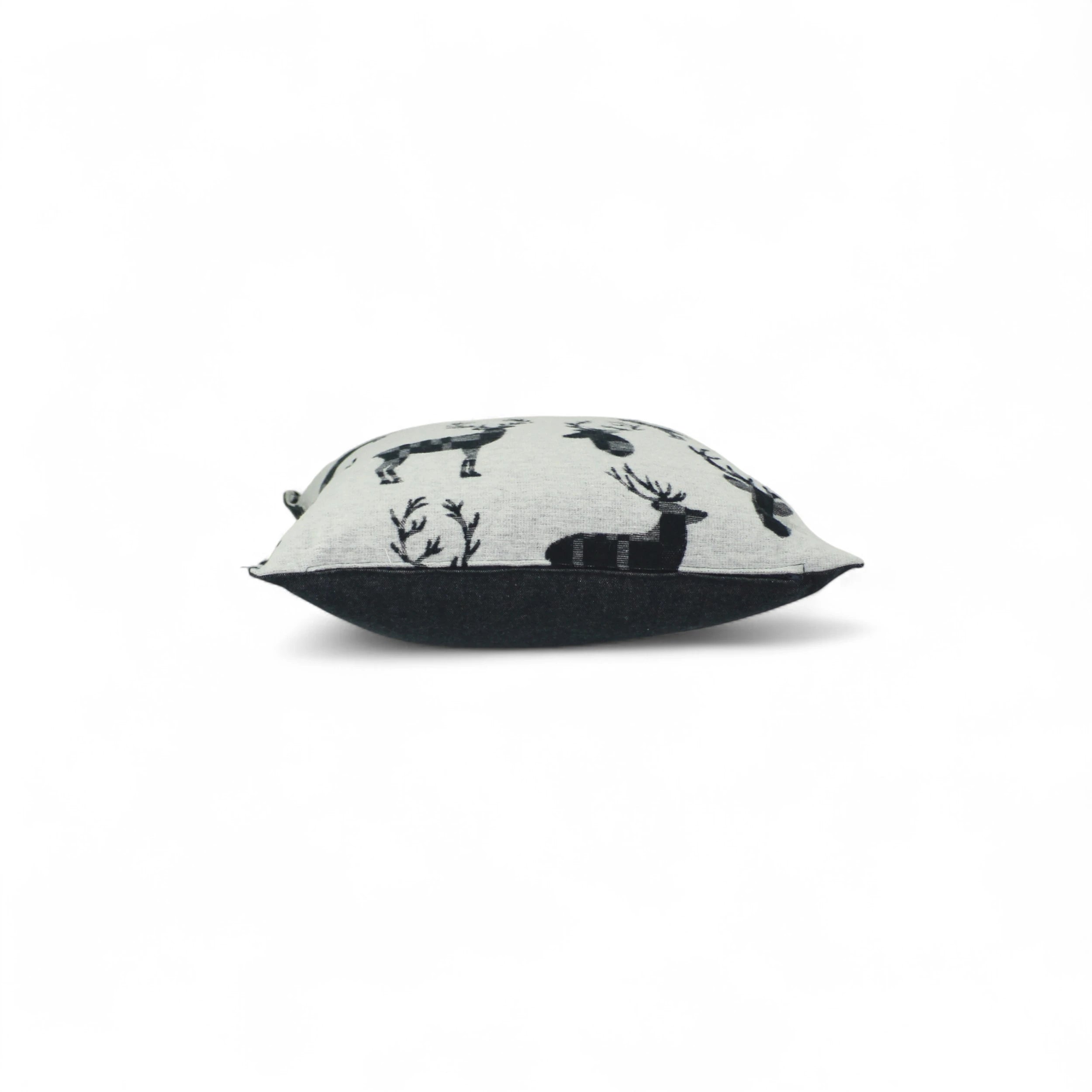 Cuscino Cervo Wool colore verde laterale