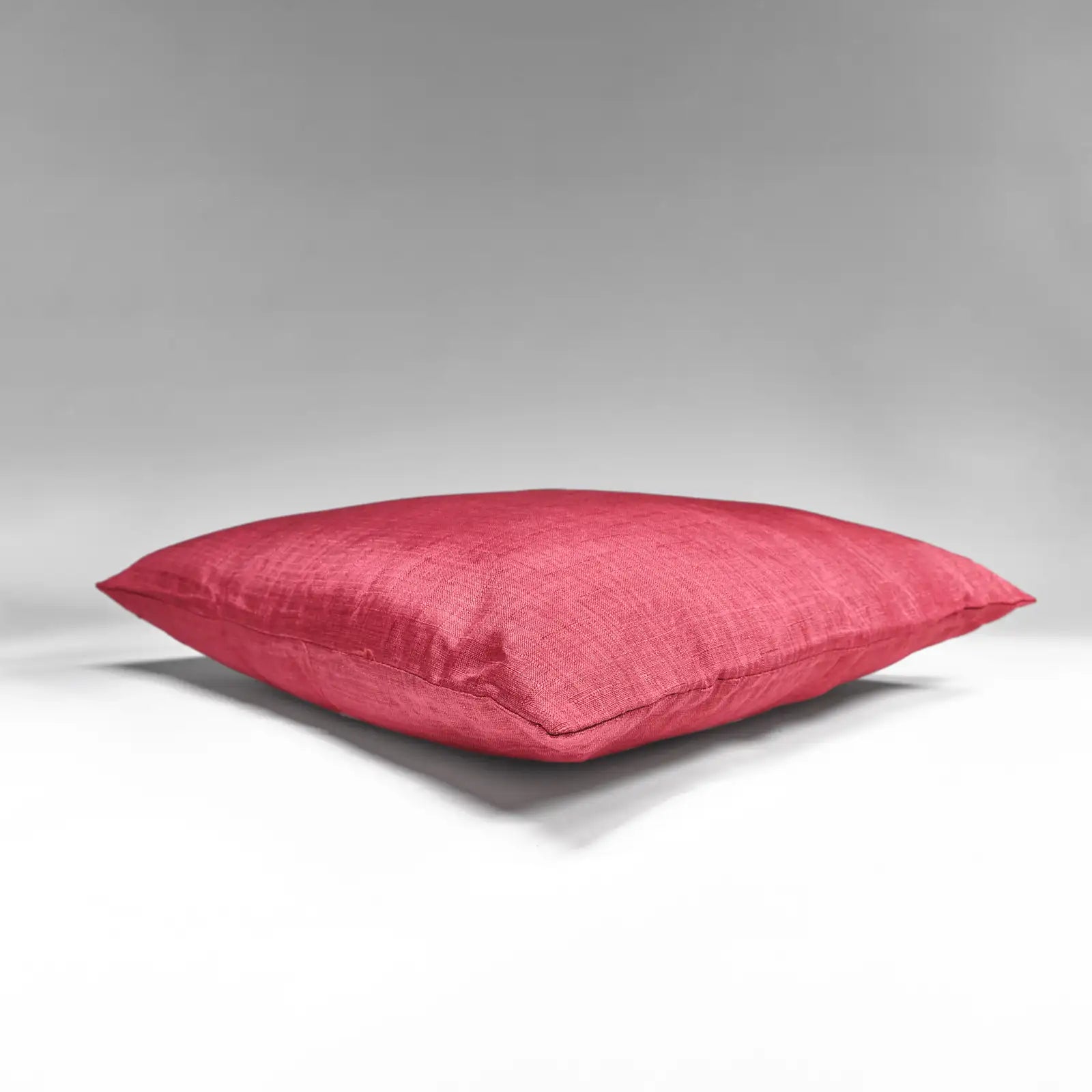 Cuscino arredo colore bordeaux