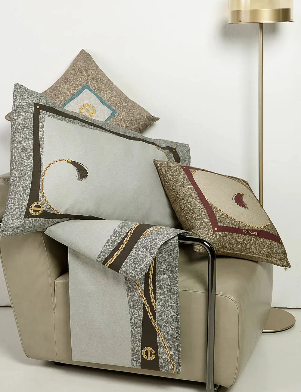 Cuscino arredo torino Borbonese - Home Loves