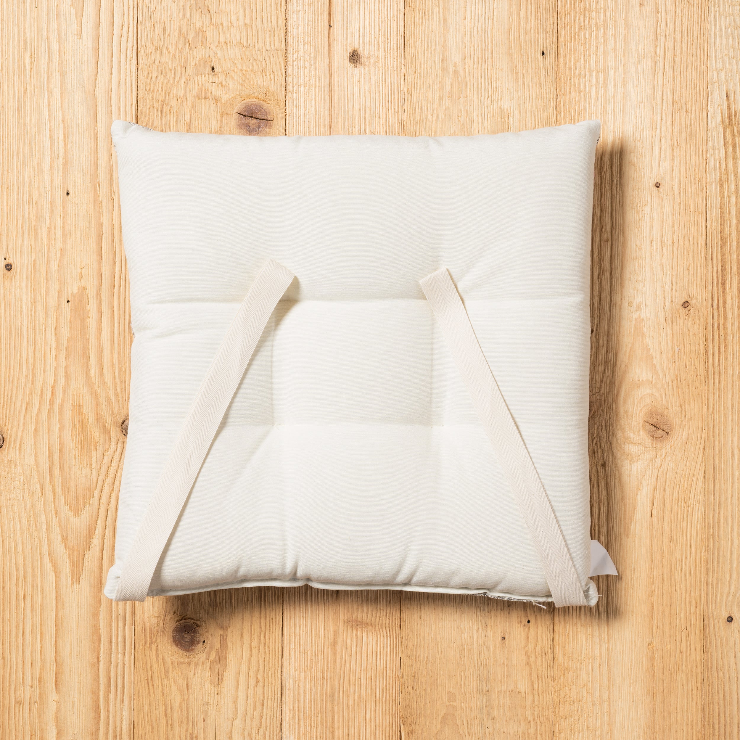 Cuscino trapuntino campiglio Daunex misura 40 x 40 cm  colore beige retro