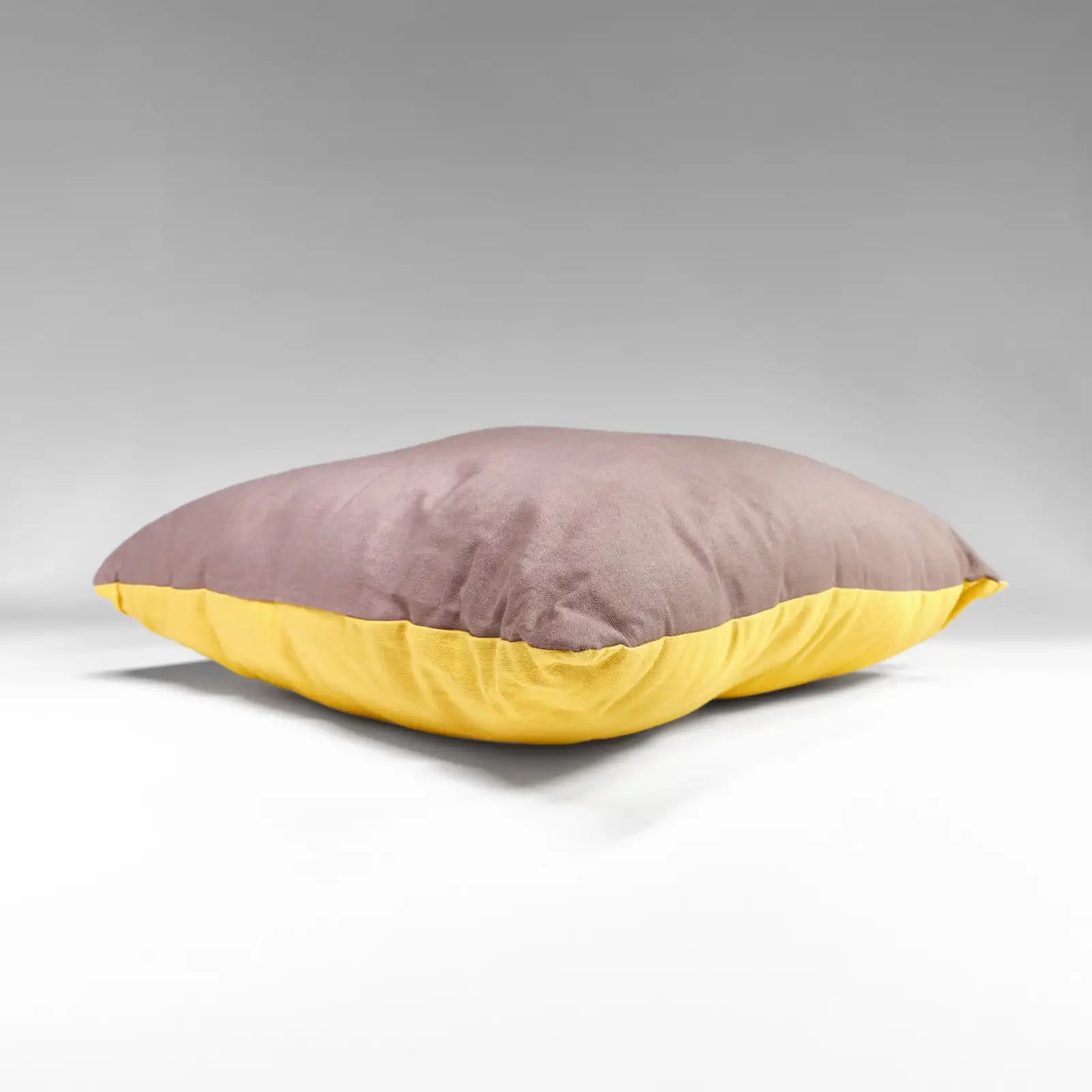Cuscino arredo duo colore giallo-grigio/talpa non sfoderabile