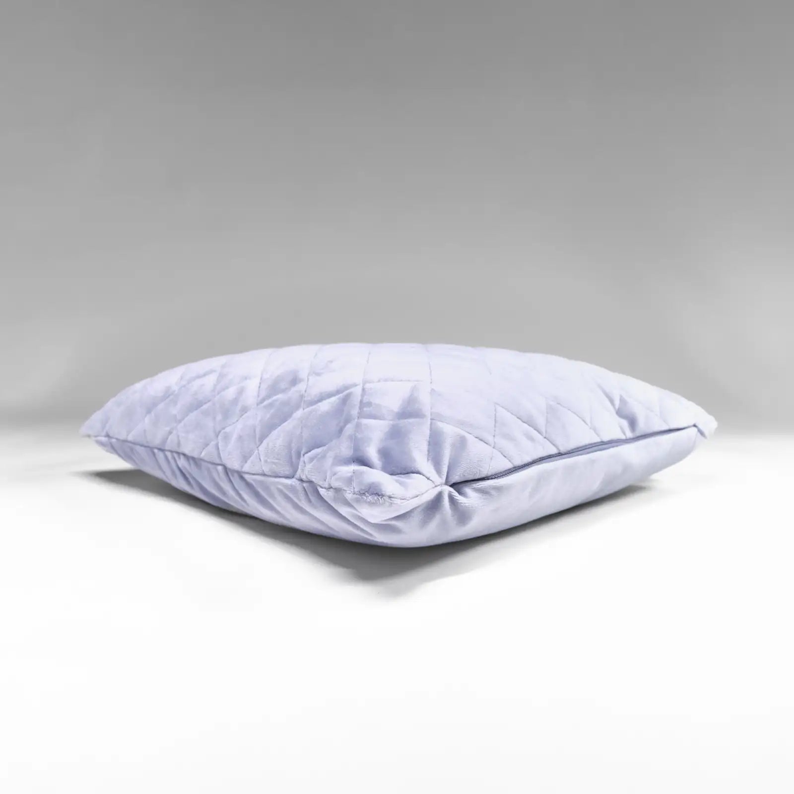 Cuscino arredo danae sfoderabile in velluto colore grigio-perla