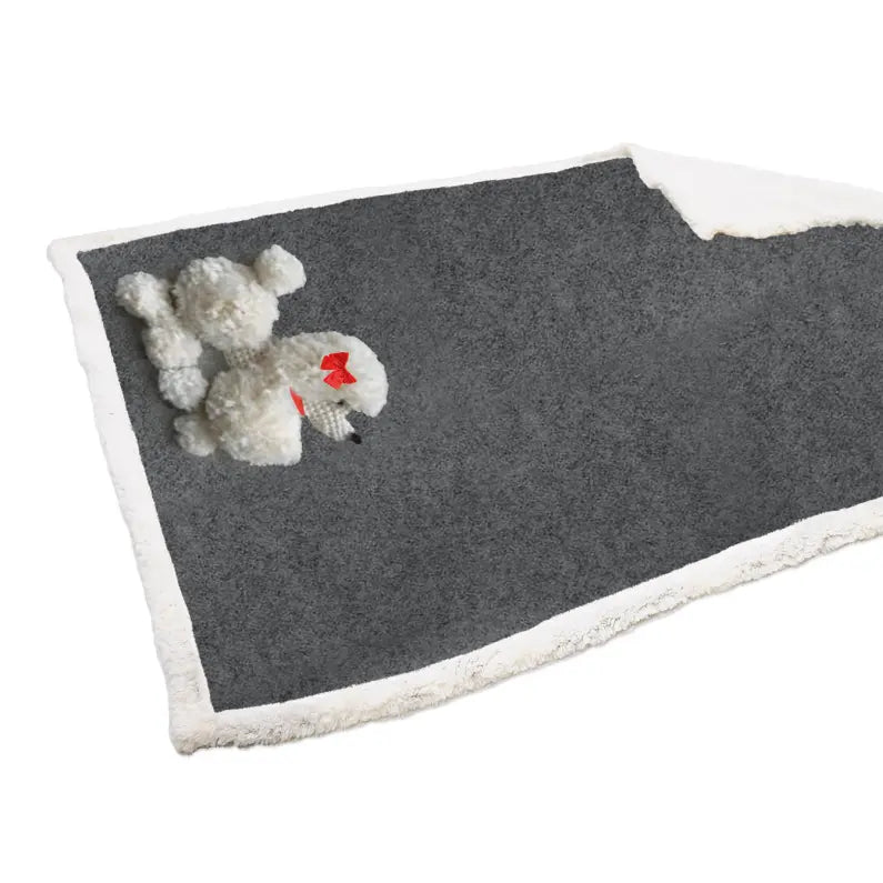 Plaid Friend Mimi Coperta in pile morbidissima con cagnolino dettaglio